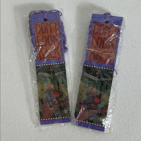 Mary Engelbreit NIP Lot of Notecards/Self Stick Notes & Bookmarks Vintage - Picture 4 of 7